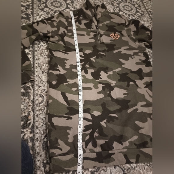 True Religion Half Zip Pullover Sweatshirt Womens Small Camo Dress Fleece Logo - Picture 9 of 10